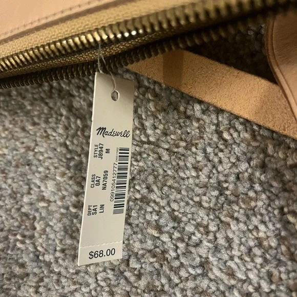 MADEWELL Tan Leather Crossbody/ Belt Bag - Picture 7 of 9